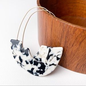 Black & White Acrylic Drop Earrings